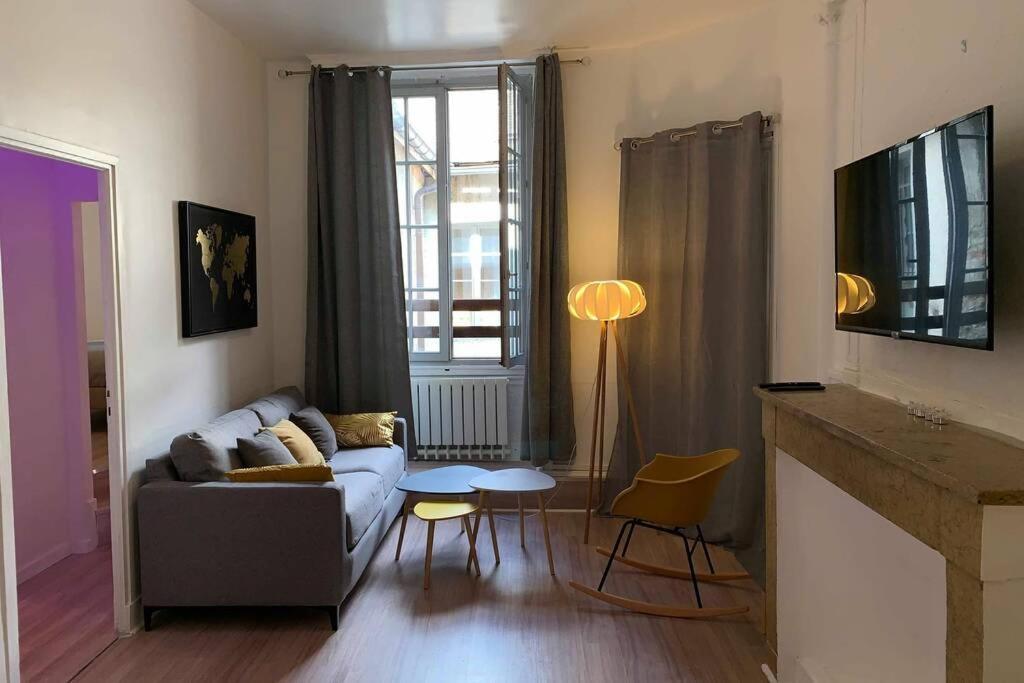 T2 Centre Historique☆☆☆Meuble De Tourisme 3Etoiles Apartment Chambéry Exterior foto